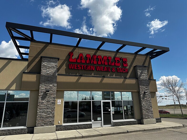 More Photos Of 100 Ranch Market, Strathmore Unknown For Lease