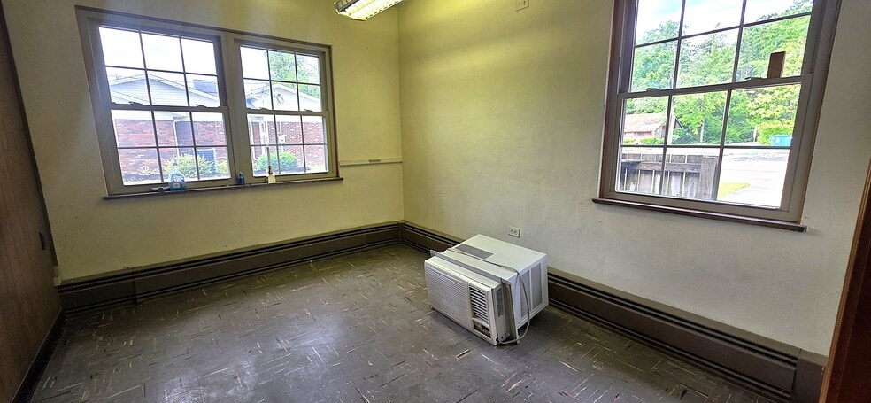 More Photos Of 24 Beech St, Berea Office For Sale