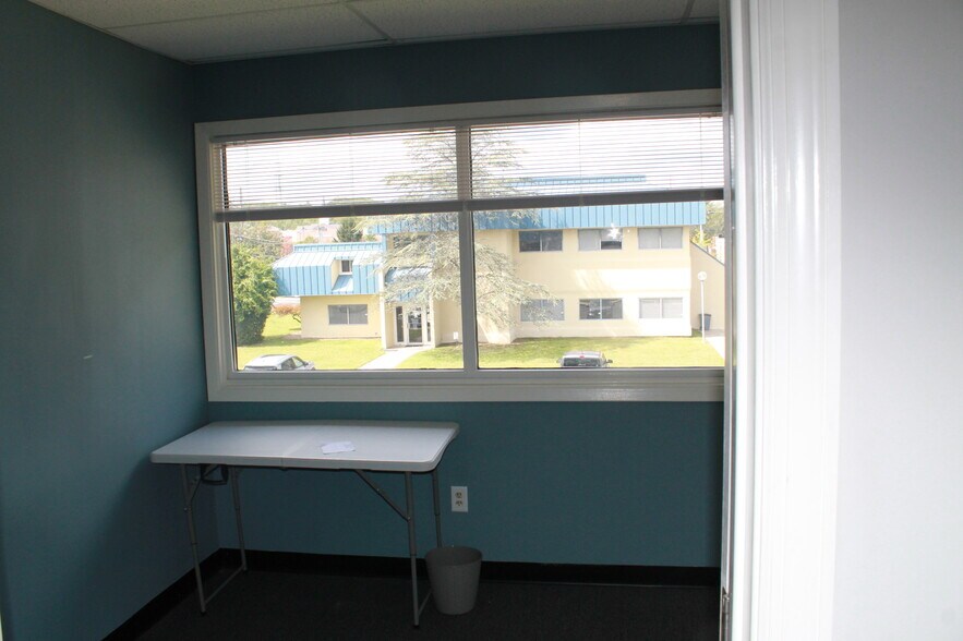 More Photos Of 3321 Doris Ave, Ocean Unknown For Lease