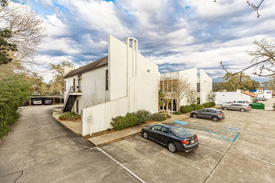 More Photos Of 619 Jefferson Hwy, Baton Rouge Loft Creative Space For Lease