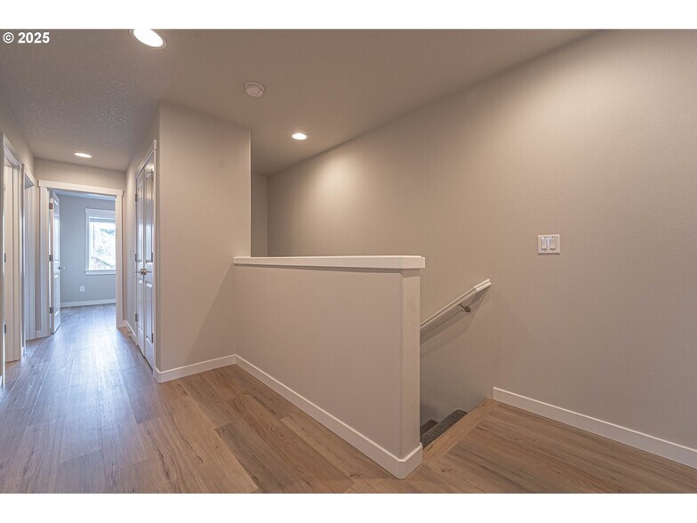 More Photos Of 4943 NE 2nd Ct, Vancouver Multifamily For Sale