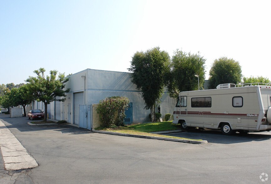 More Photos Of 2950 Saturn St, Brea Unknown For Lease