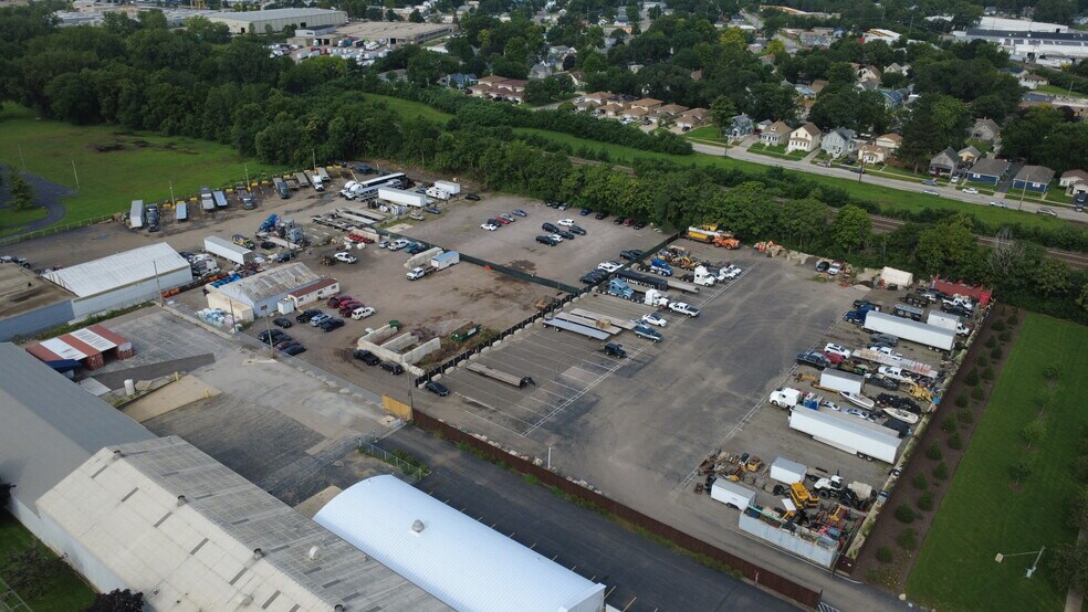 More Photos Of 500 Rathbone Ave, Aurora Land For Lease