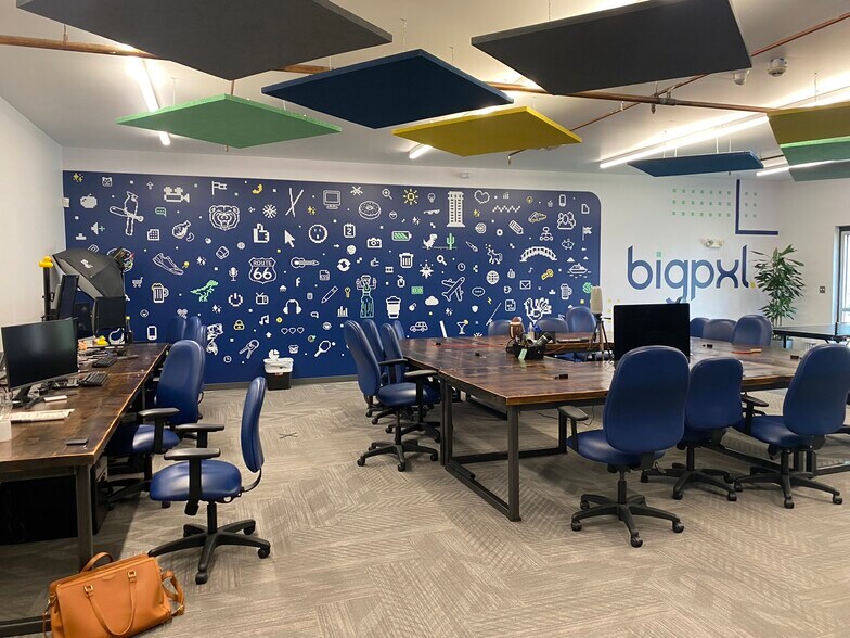 More Photos Of 1335 E Bradford Pky, Springfield Office For Lease