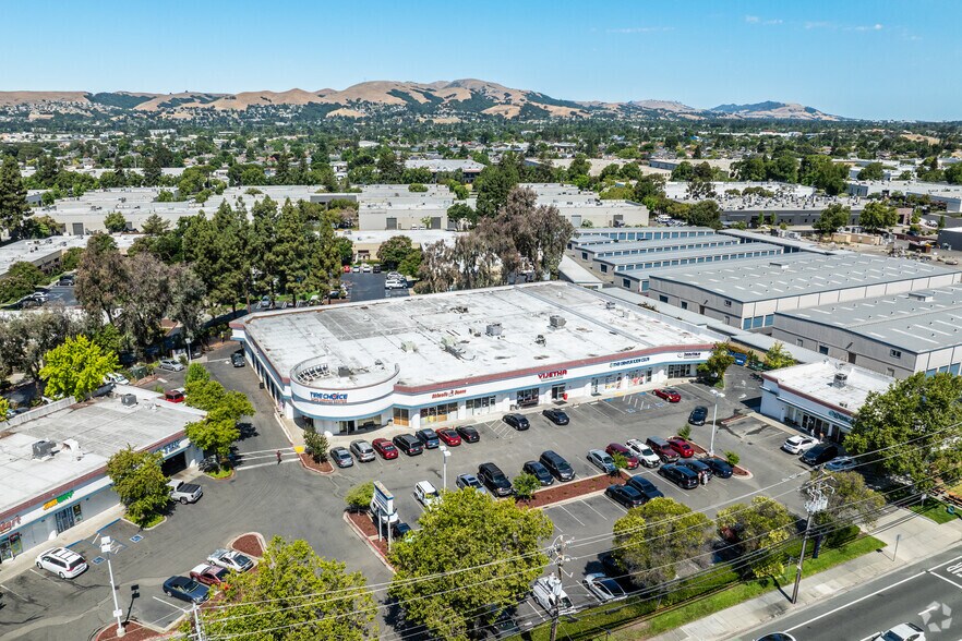 More Photos Of 6028-6058 Dougherty Rd, Dublin Freestanding For Lease