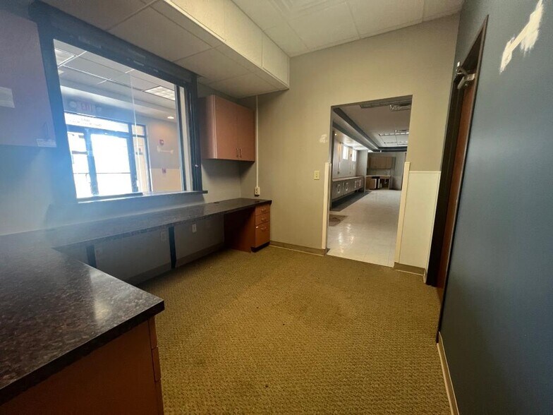 More Photos Of 3683 Ohio River Rd, Point Pleasant Medical For Sale