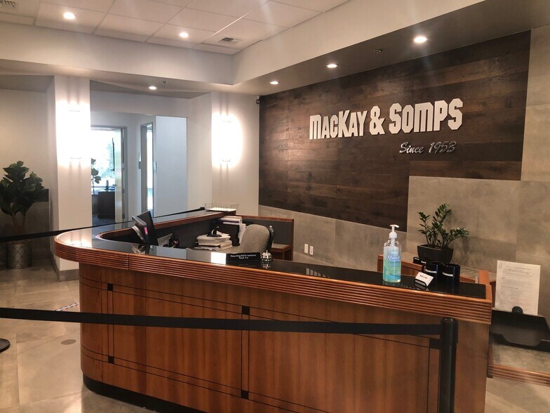 More Photos Of 1025 Creekside Ridge Dr, Roseville Office For Sale