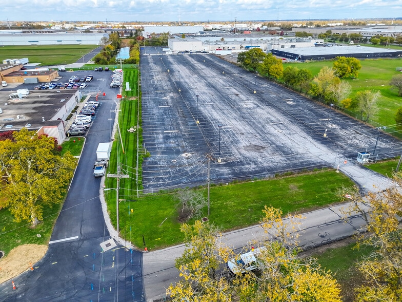 More Photos Of 255 Phillipi Rd, Columbus Land For Lease