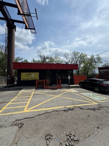 Primary Photo Of 4160 Gallatin Pike, Nashville Freestanding For Lease