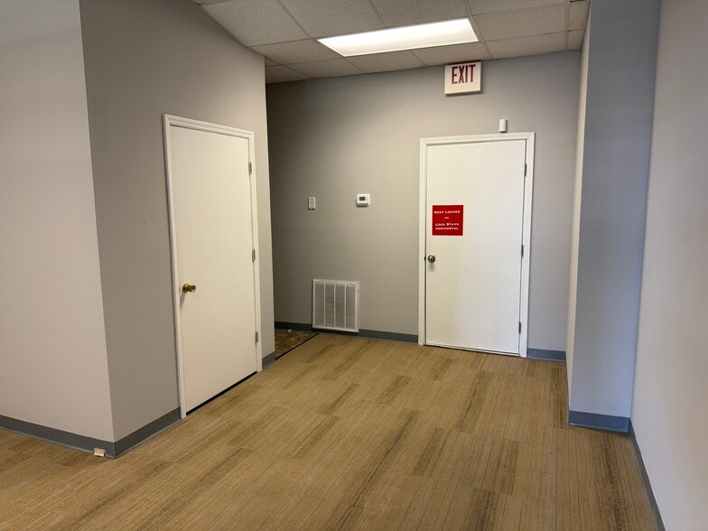 More Photos Of 104-120 Blueberry Ln, Nicholasville Unknown For Lease