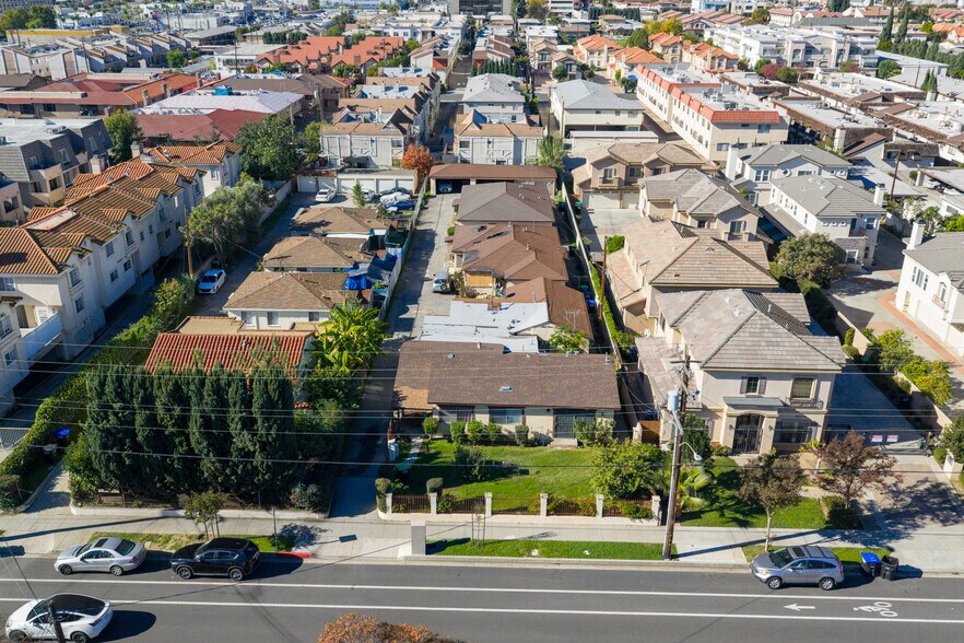 More Photos Of 215 N Alhambra Ave, Monterey Park Apartments For Sale