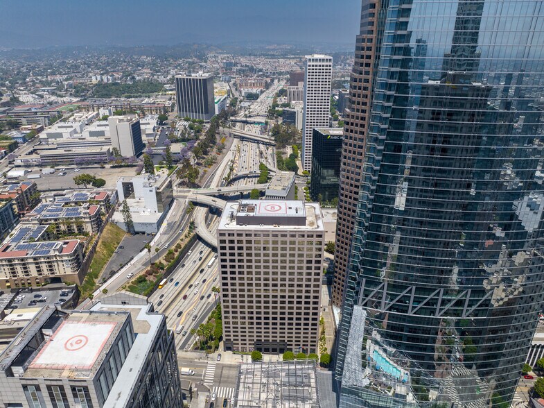 More Photos Of 915 Wilshire Blvd, Los Angeles Office For Lease