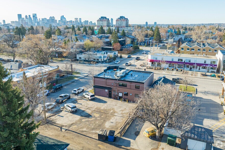 More Photos Of 1904 20th Ave NW, Calgary Storefront Retail Office For Lease