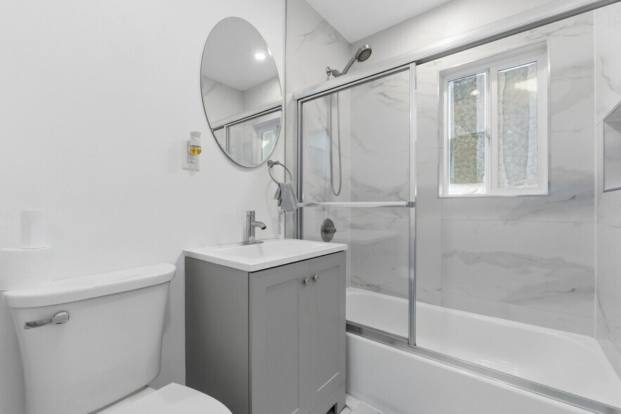 More Photos Of 236 Higdon Ave, Mountain View Apartments For Sale