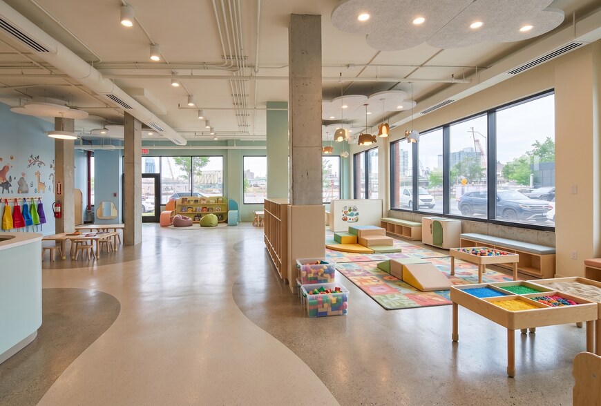 More Photos Of 40 Bruckner Blvd, Bronx Apartments For Lease