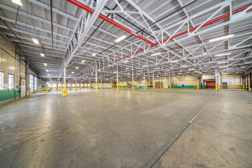 More Photos Of 1801 Mill Ave NE, Brainerd Warehouse For Lease