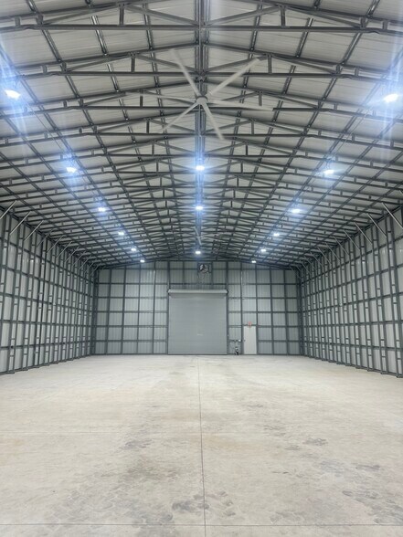 More Photos Of 8037 Treiman Blvd, Webster Warehouse For Sale