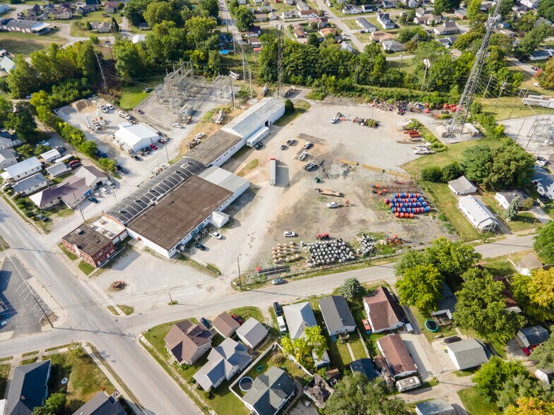 Primary Photo Of 510 Indianapolis Ave, Lebanon Warehouse For Sale