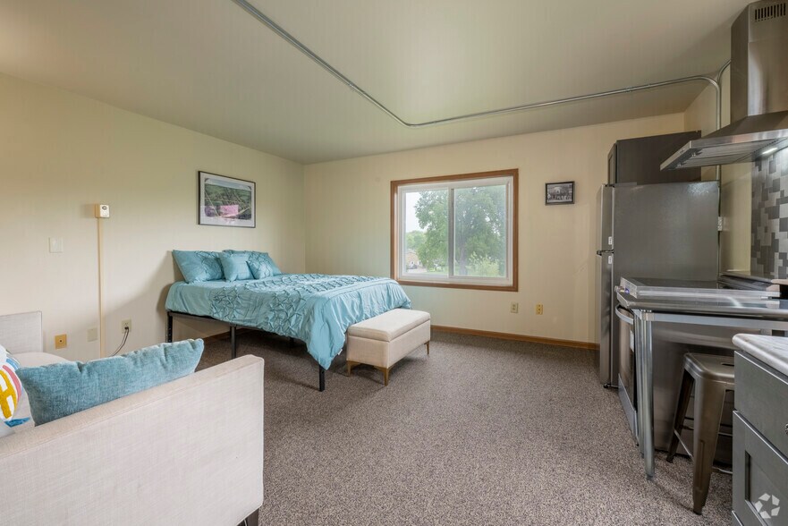 More Photos Of 605 Chase Blvd, Sun Prairie Apartments For Lease