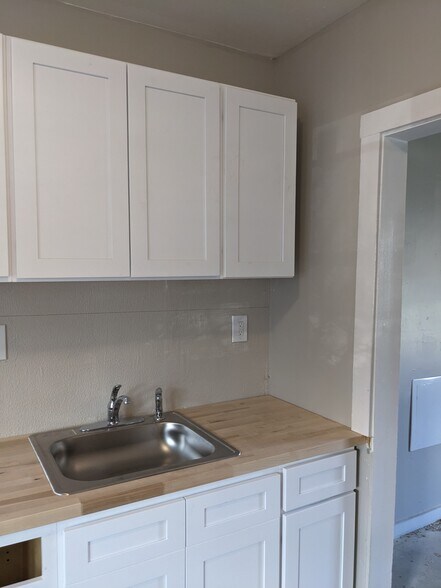 More Photos Of 2066 Robin St, Lakewood Apartments For Sale