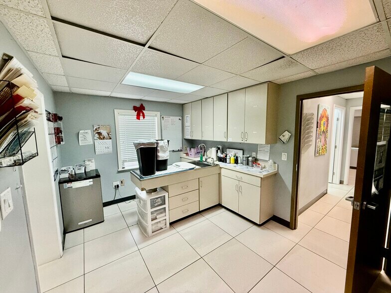 More Photos Of 1701 E Gary Rd, Lakeland Unknown For Lease