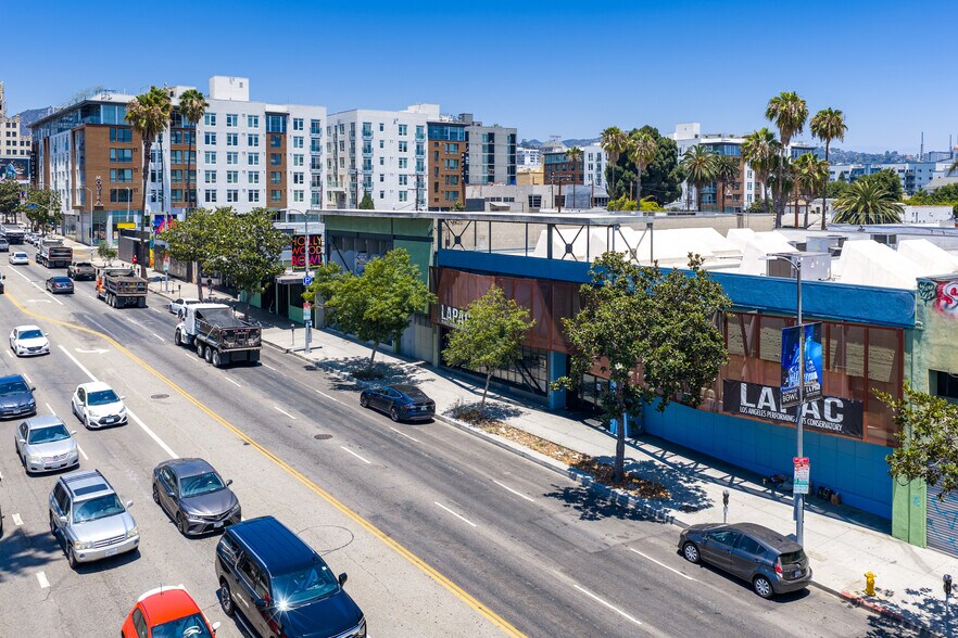 Primary Photo Of 1532 N Highland Ave, Los Angeles Office For Sale