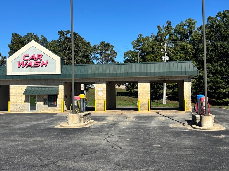 More Photos Of 312 N Main St, Gravois Mills Carwash For Sale