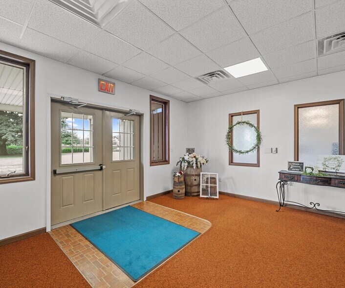 More Photos Of 295 N Ray Quincy Rd, Quincy Lodge Meeting Hall For Sale