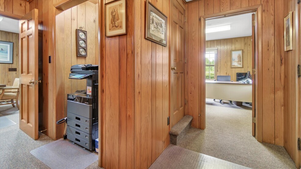 More Photos Of , Cutchogue Office For Sale