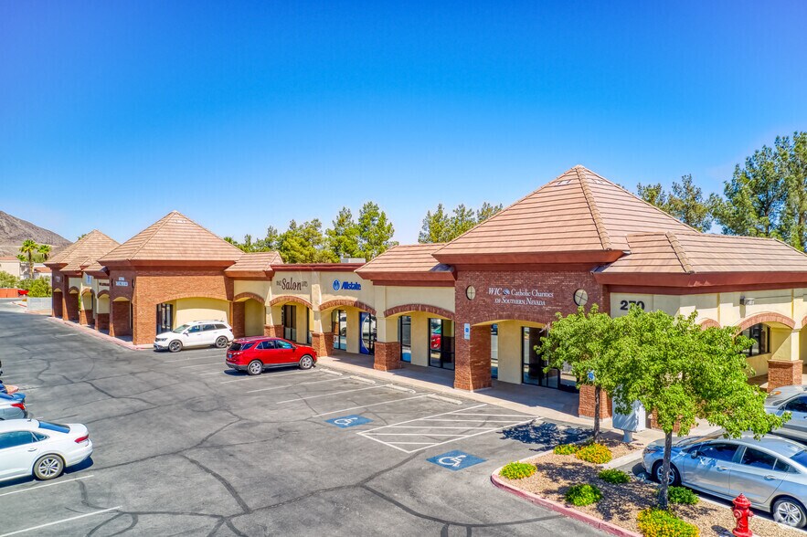 More Photos Of 270 E Horizon Dr, Henderson Storefront Retail Office For Lease