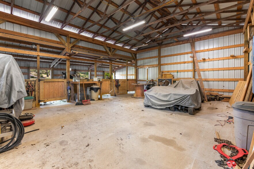 More Photos Of 228 Pattie Gap Rd, Philadelphia Apartments For Sale