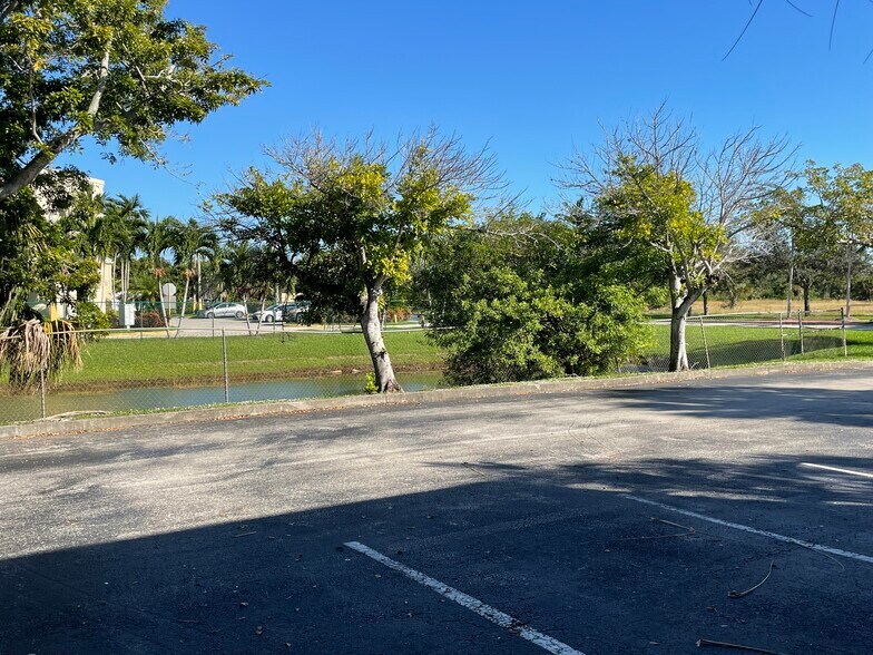 More Photos Of 5359 N Nob Hill Rd, Sunrise Office For Sale