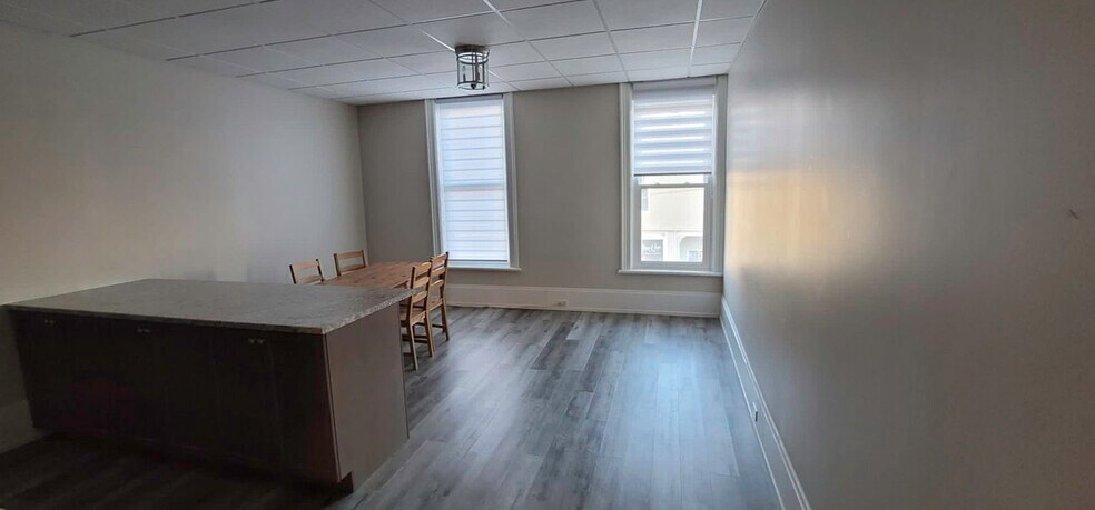 More Photos Of 308 N Victoria St, Tweed Storefront Retail Residential For Sale