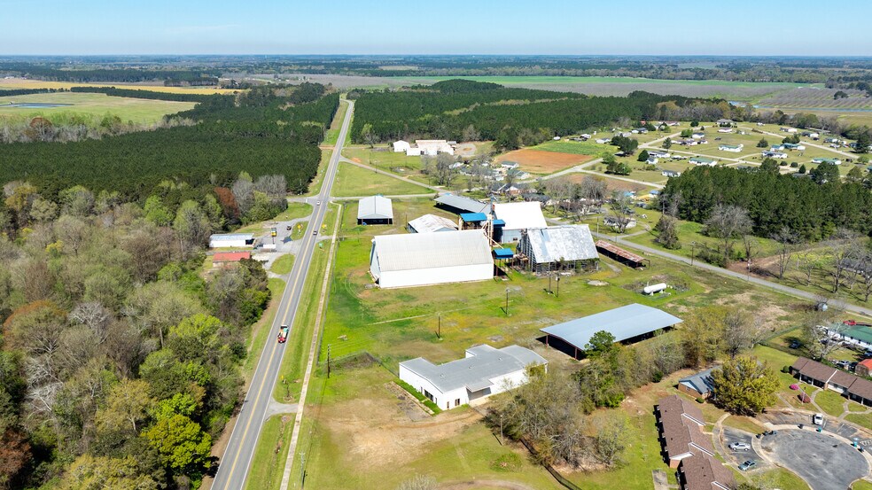 More Photos Of 740 West Union Street, Vienna Manufacturing For Sale