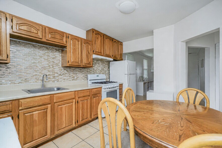 More Photos Of 58 Van Riper St, Staten Island Land For Sale