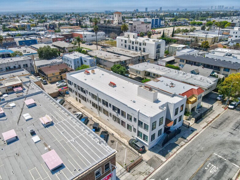 More Photos Of 5510 Lexington Ave, Los Angeles Apartments For Sale