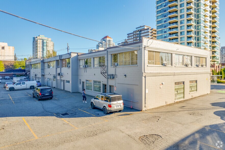 More Photos Of 765 Sixth St, New Westminster Storefront Retail Office For Lease