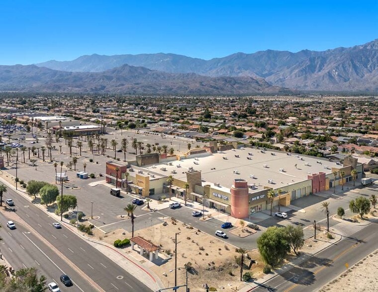 More Photos Of 31033 Date Palm Dr, Cathedral City Storefront For Sale
