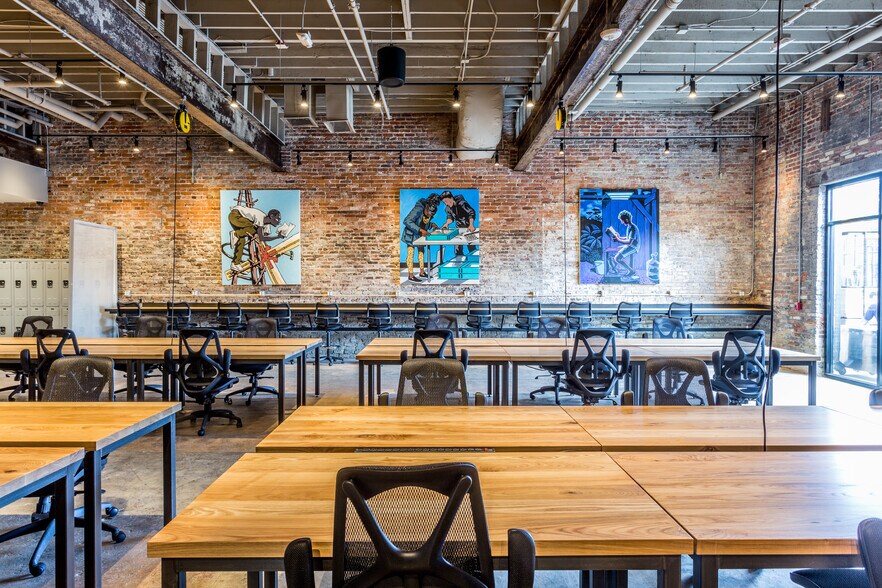 More Photos Of 500 E Davie St, Raleigh Restaurant For Lease