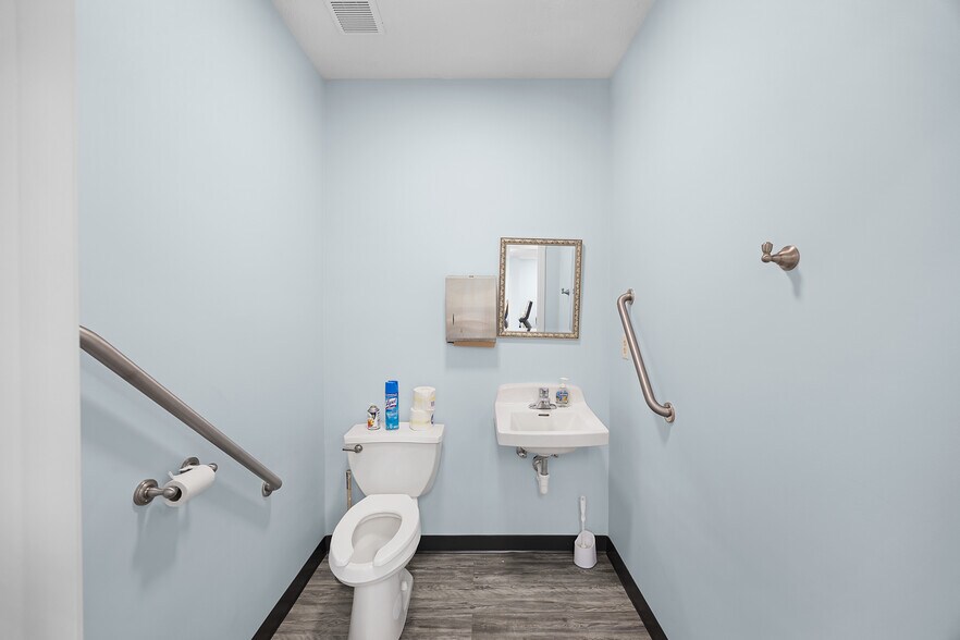 More Photos Of 2782 N Highland Ave, Jackson Loft Creative Space For Sale