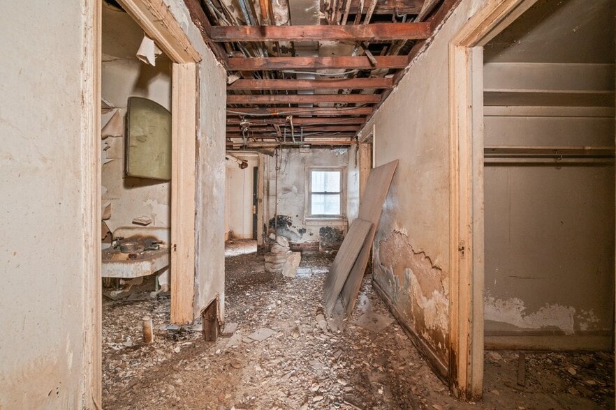 More Photos Of 2301 Maryland Ave, Baltimore Apartments For Sale