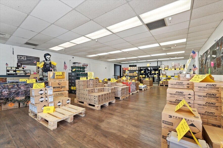 More Photos Of 420 N Five Mile Rd, Boise Warehouse For Sale