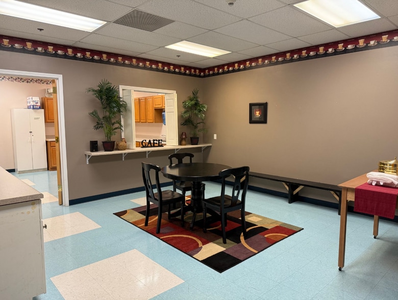 More Photos Of 4020 Capital Blvd, Raleigh General Retail For Lease