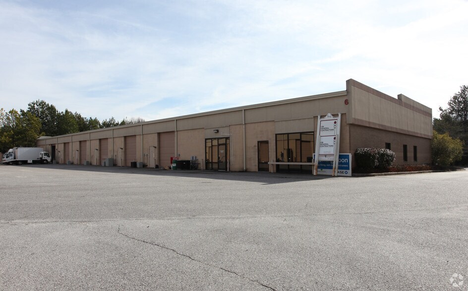 More Photos Of 1360 Union Hill Rd, Alpharetta Unknown For Lease
