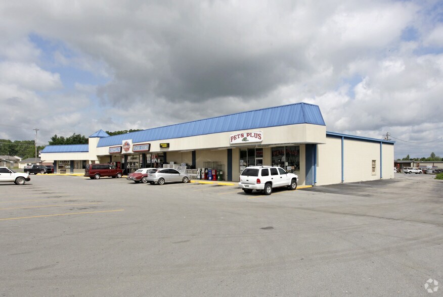 More Photos Of 1829 Tn-46 S, Dickson Freestanding For Lease