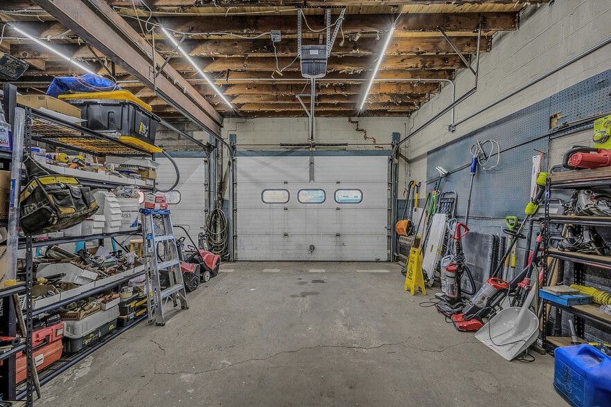 More Photos Of 515 Wyoming Ave, Scranton Flex For Sale