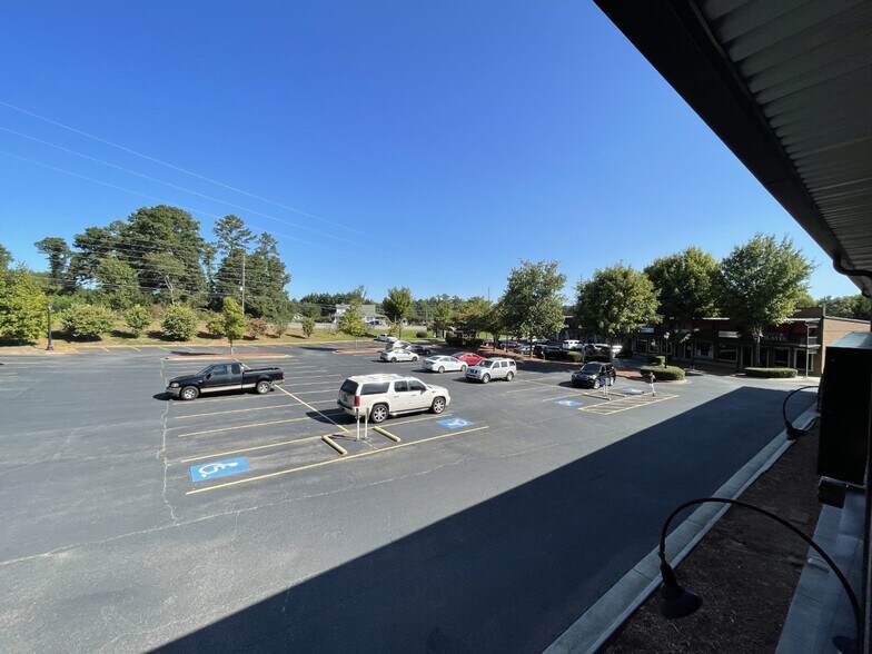 More Photos Of 5155 Highway 9, Alpharetta Unknown For Lease