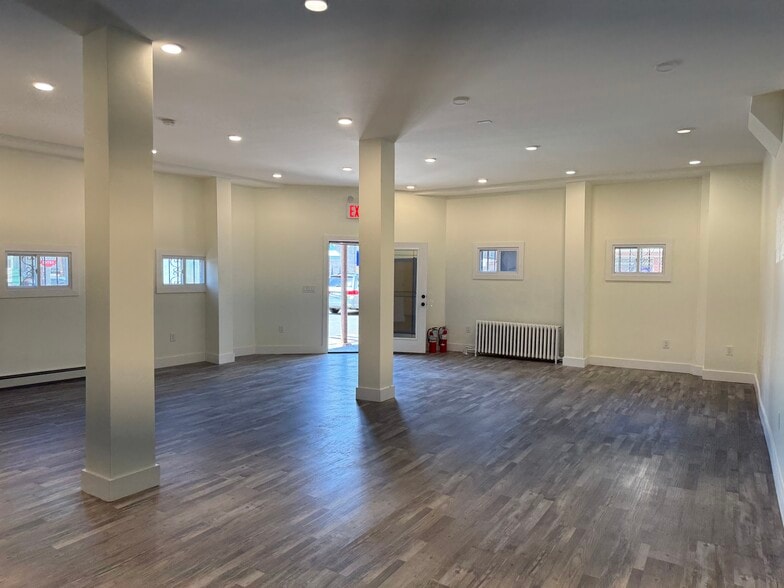 More Photos Of 530 West Side Ave, Jersey City Storefront Retail Residential For Lease