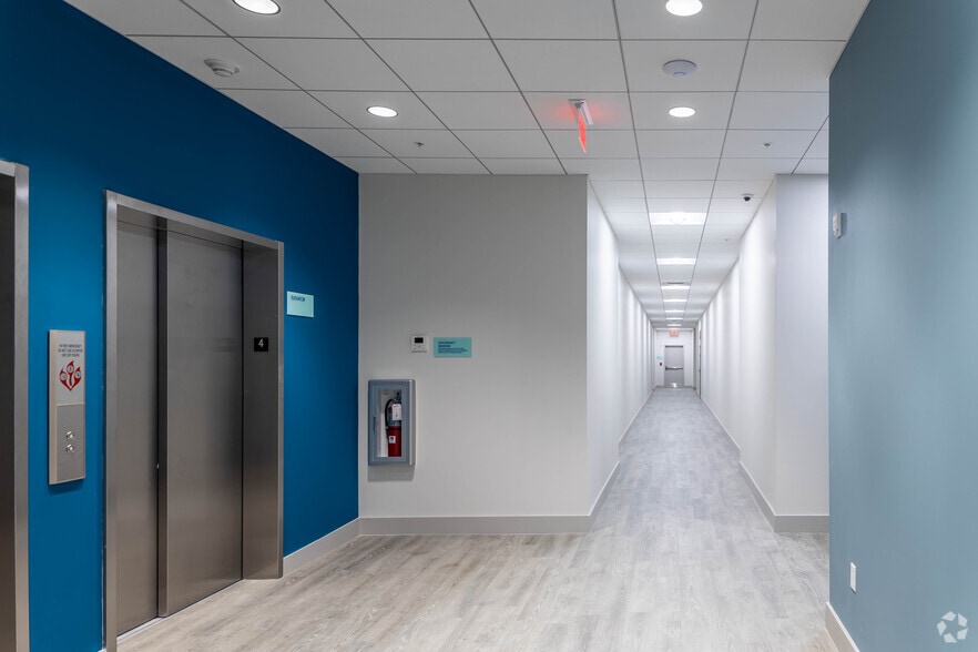 More Photos Of 3683 S Miami Ave, Miami Medical For Lease