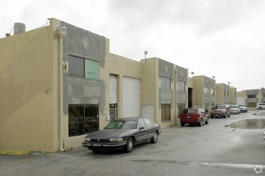More Photos Of 1751 W 39th Pl, Hialeah Light Distribution For Sale